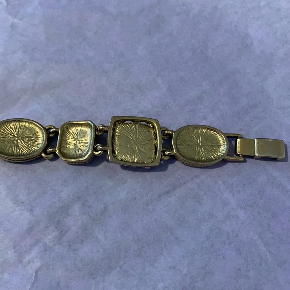 5/$30 Vintage Bracelet - Picture 6 of 8